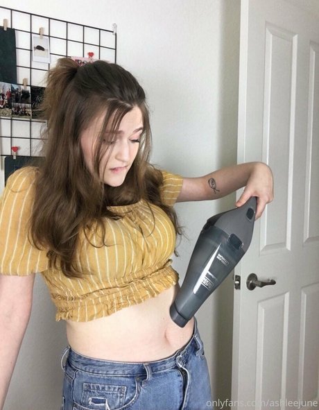 Ashleejune