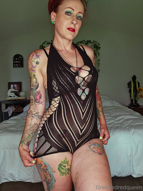 Dreadedredqueen Free