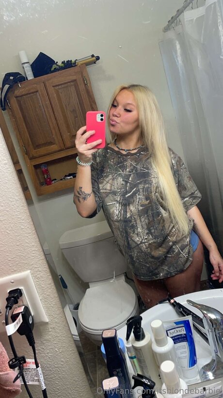 Itsblondebarbie