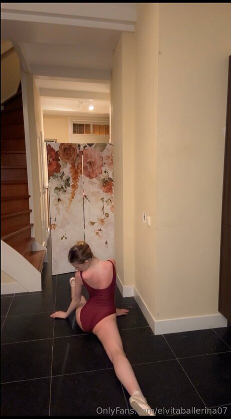 Elvitaballerina07