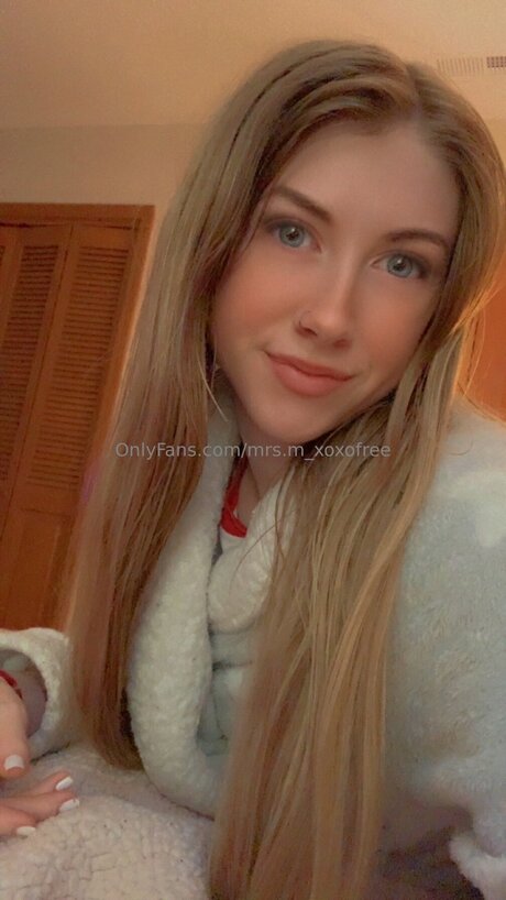Mrs M Xoxofree