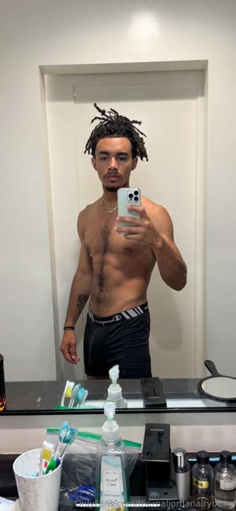 Therealjordanairyoung