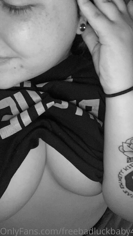 Freebadluckbaby420