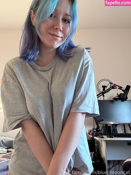 Bluemooncat