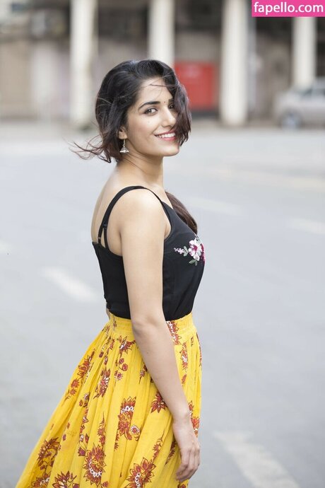 Ruhani Sharma