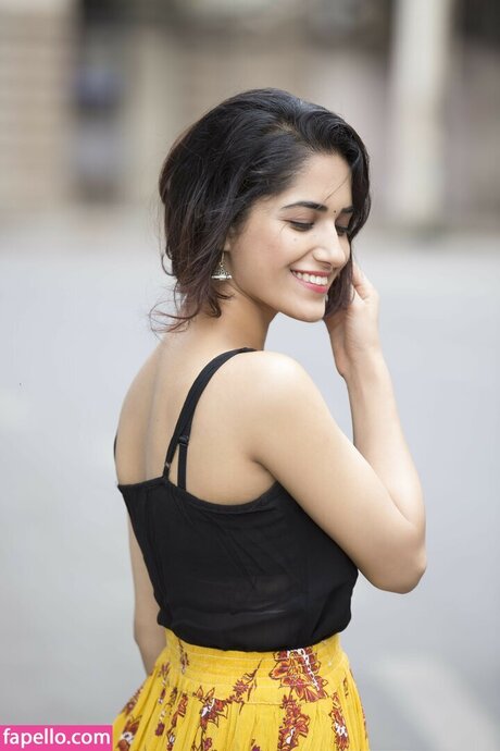 Ruhani Sharma