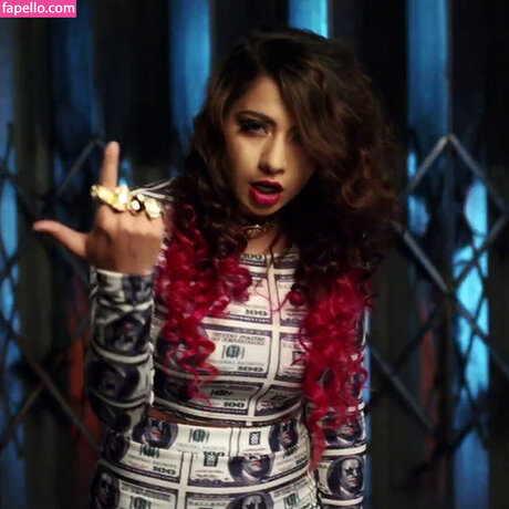 Jasmine Sandlas