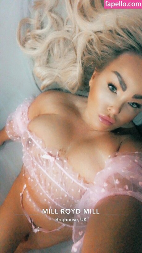 Mercedes Twitter Milf