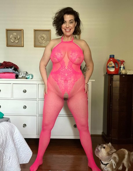 Lipstickandlinernotes