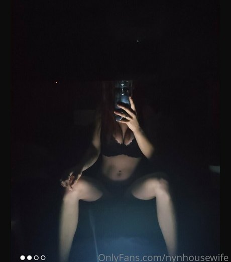 Nynhousewife