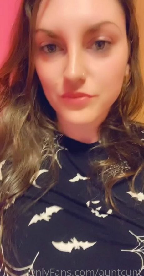 Auntcunt