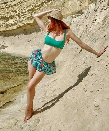 Madeleine Baldachino