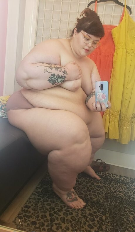 Bbwbeccabae