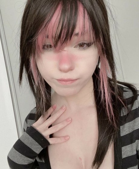 Foto di nudo di fuga di OnlyFans di Slushsurprise