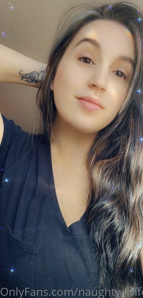 Naughtywifelife