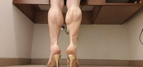 Laceysmuscularcalves