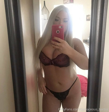 Curvaceousbarbie