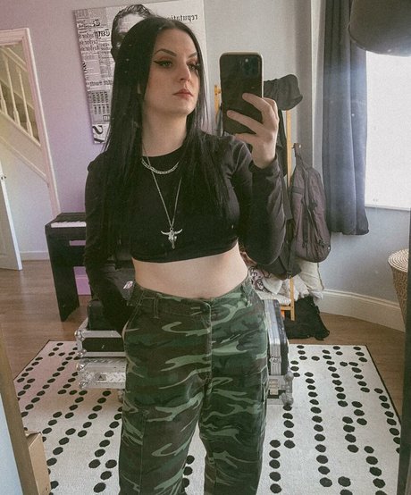 Emma Blackery