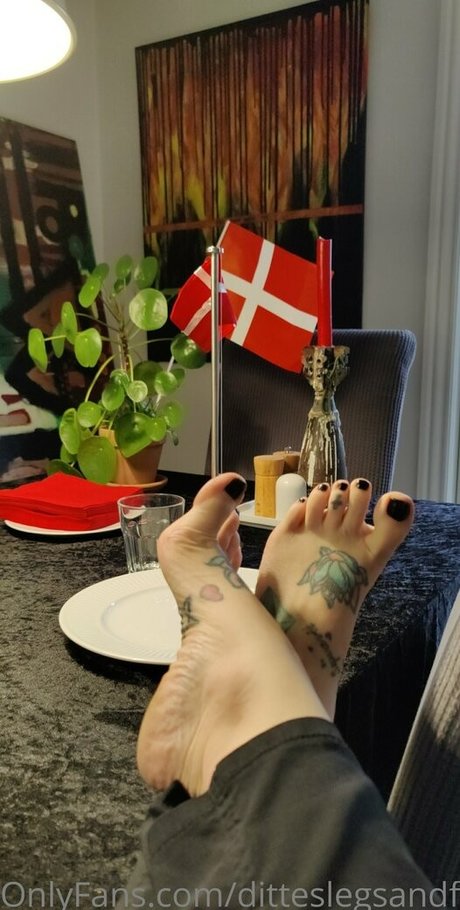 Ditteslegsandfeet