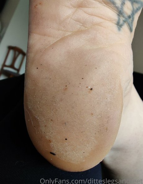Ditteslegsandfeet