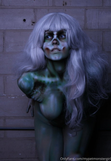Mypetmonstergirl