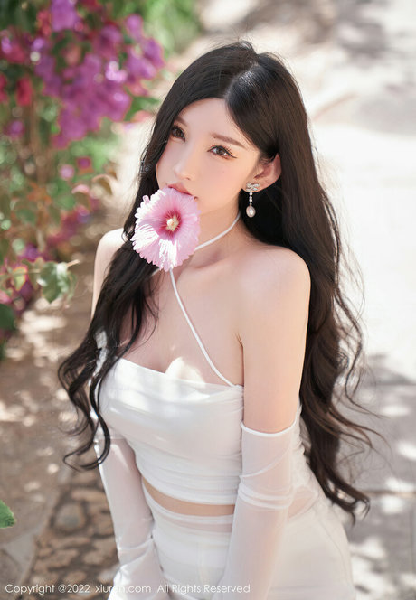 Zhou Yuxi