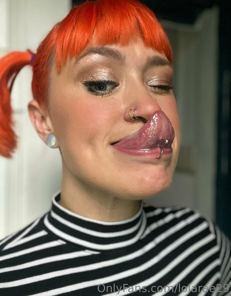Lolarae29