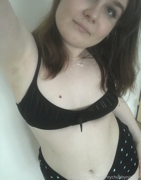 Naughtychubbynixiesin