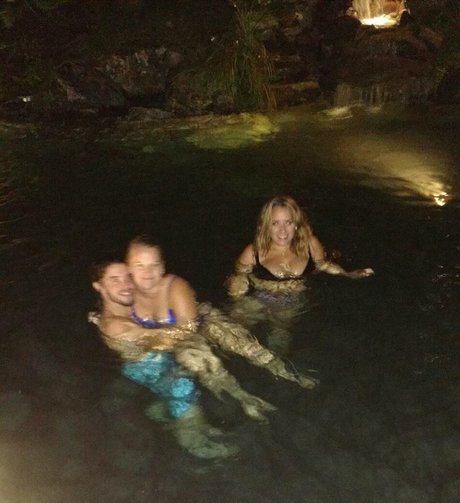 Lartdanstoutessesformes