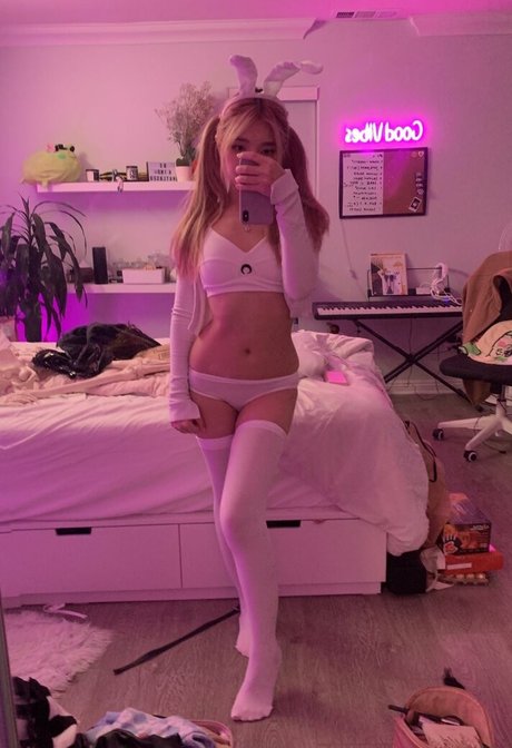 Foto di nudo di fuga di OnlyFans di Yuyu Monster