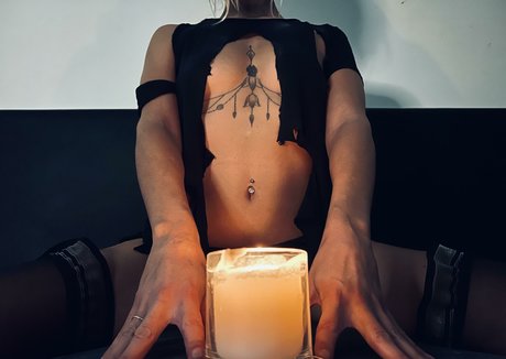 Foto di nudo di fuga di OnlyFans di Lucille Andreas