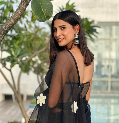 Aahana Kumra