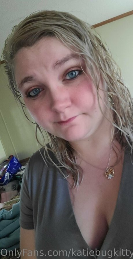 Katiebugkitty122