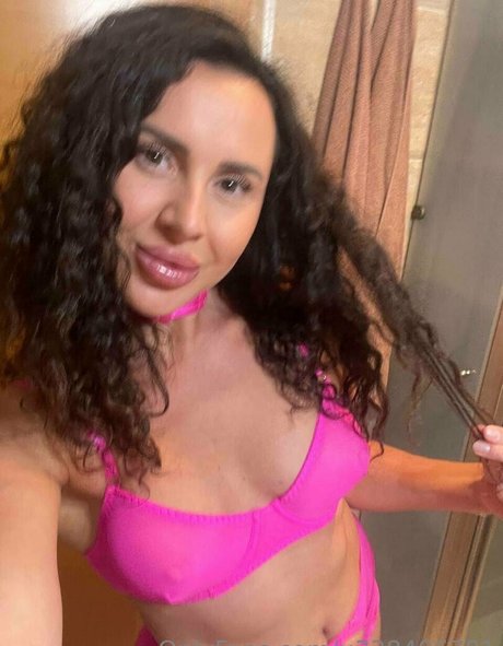 Julianainsanelyh0rny