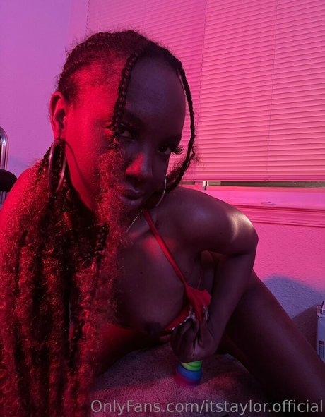 Itstaylorofficial