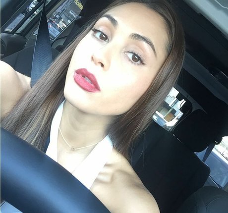 Lindsey Morgan