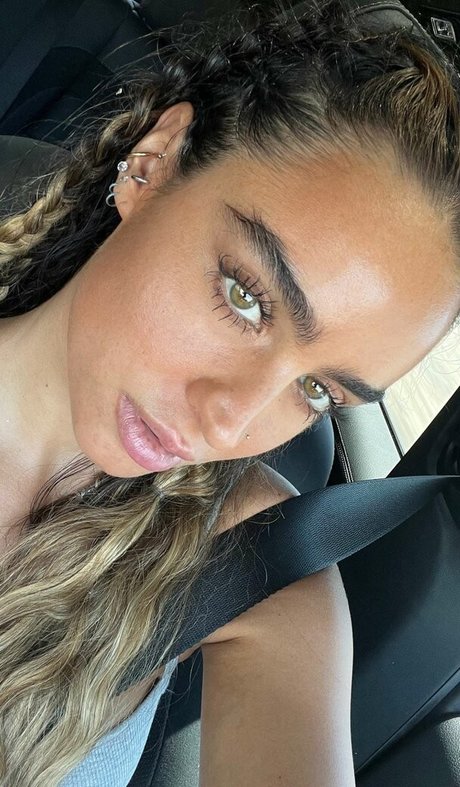 Sommer Ray