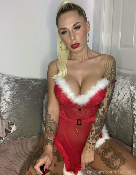 Foto di nudo di fuga di OnlyFans di Hotwifey