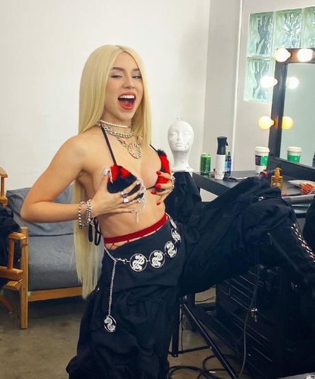 Ava Max