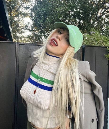 Ava Max