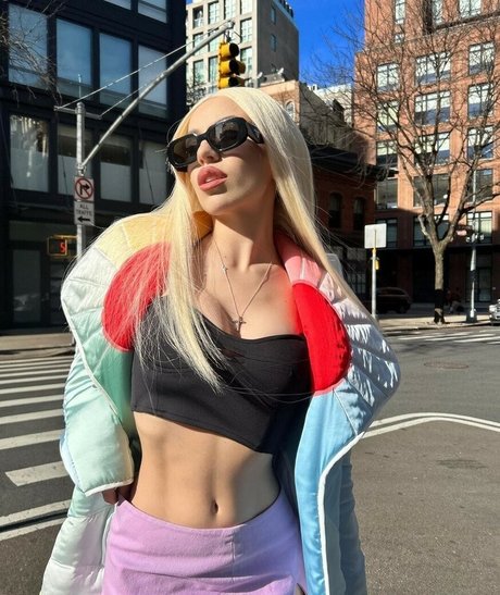 Ava Max