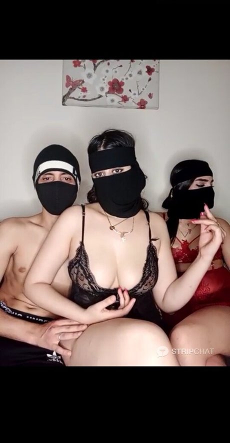 Arab Camgirl