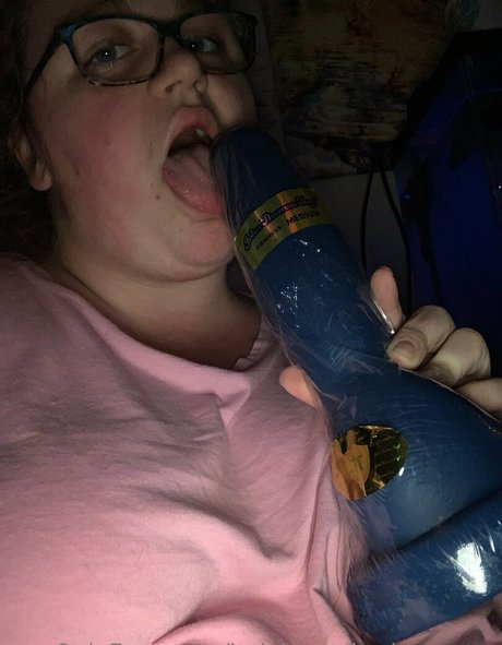 Ladykeepsherlegsopen