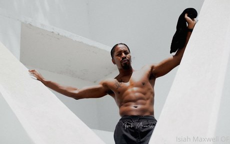 Isiahmaxwell