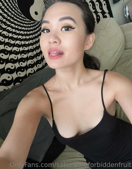 Sakuratheforbiddenfruit