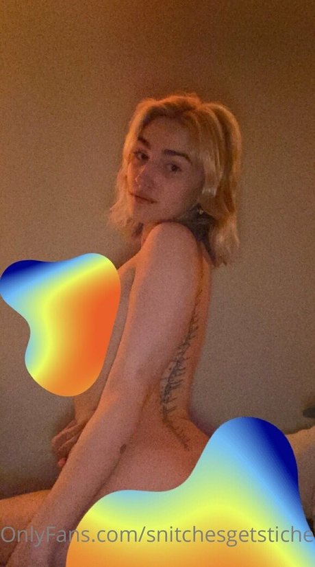 Snitchesgetstiches