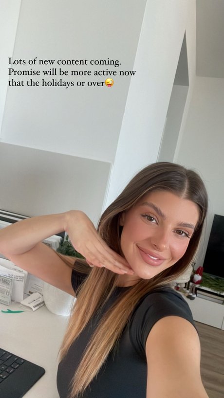 Ashley Marie Dickerson