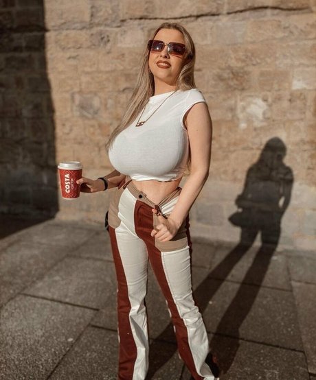 Amber Rose Brightman