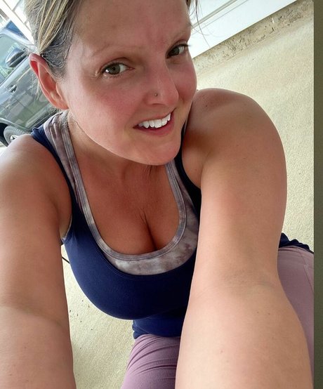 Healthyhappyfitandproud