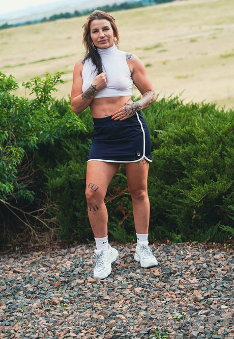 Foto di nudo di fuga di OnlyFans di Sukisukigirlfree